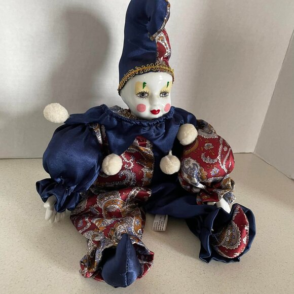 VTG Y2K Porcelain Pierrot Jester Shelf Sitter Mardi Gras Doll - Picture 5 of 12